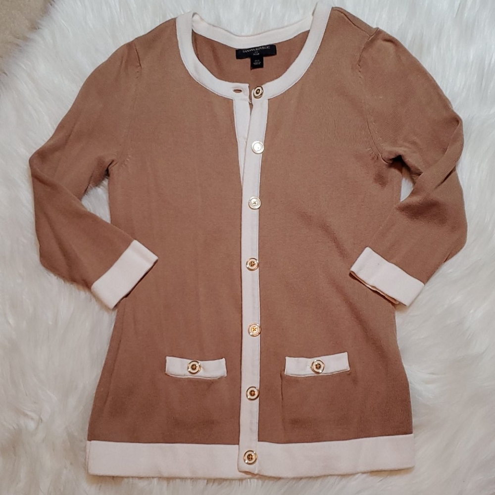 Banana Republic cream / tan cardigan sweater PXS